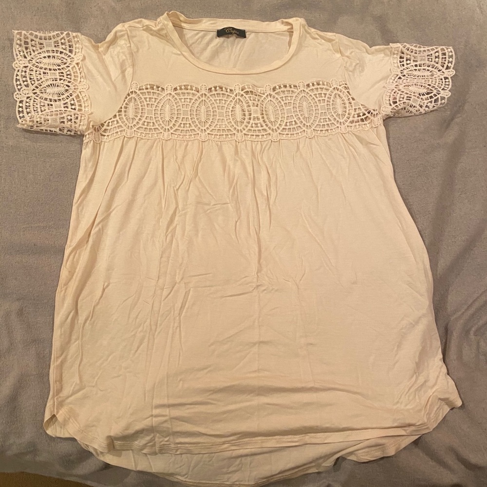 Medium Top